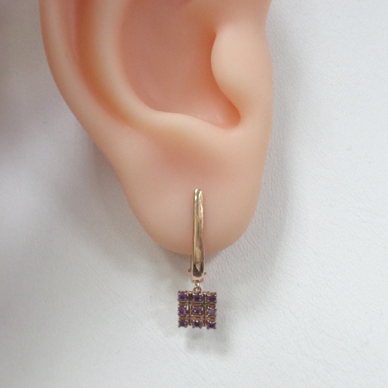 Серебряные серьги с розовыми бриллиантами